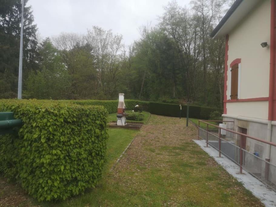 L'Ancienne Maison Du Gardien Villa Saint-Vallier  Exterior photo